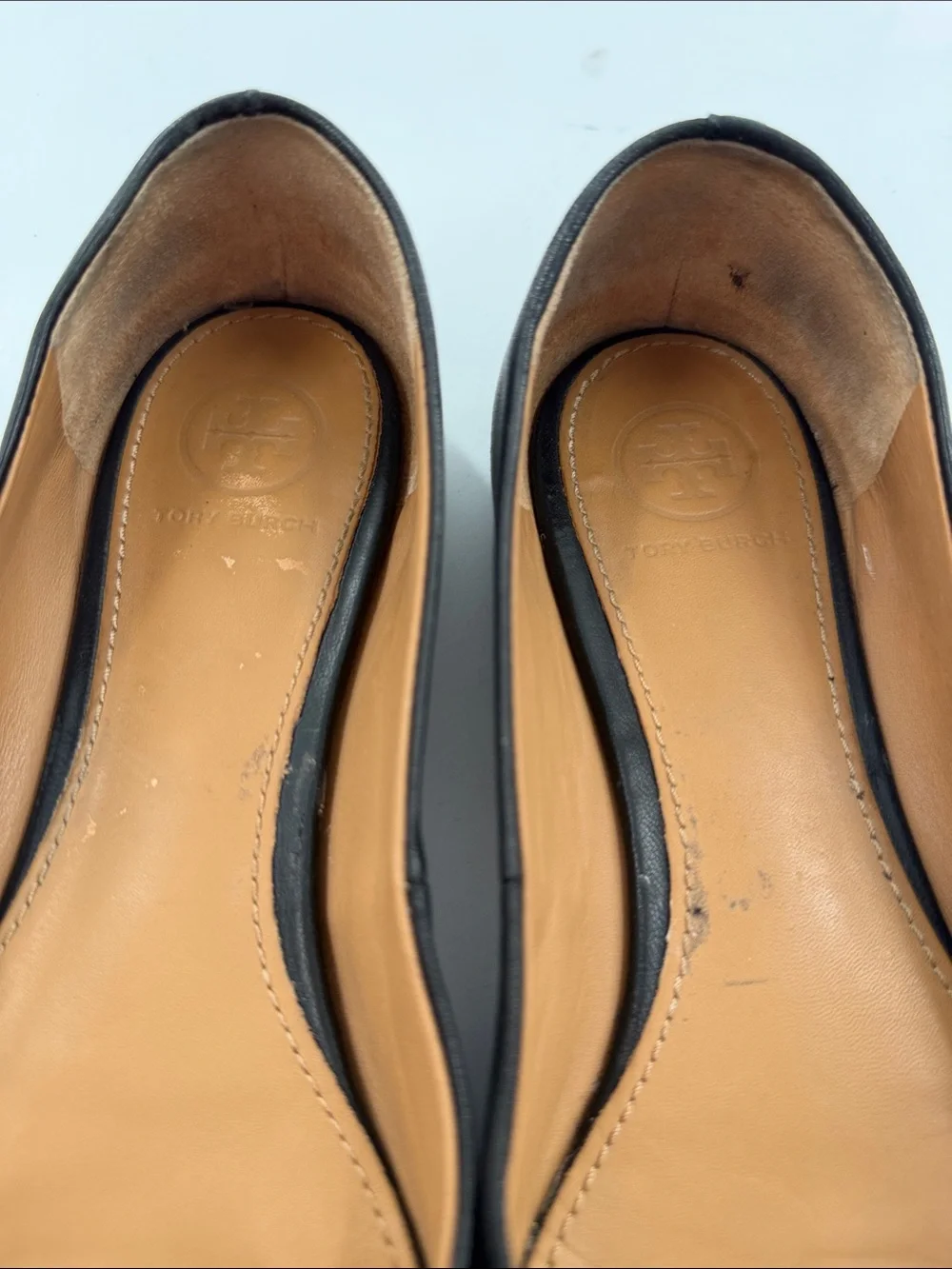 Tory Burch Benton Ballet Flats Black Nappa Leather Size 7.0 Gold Logo Medallion